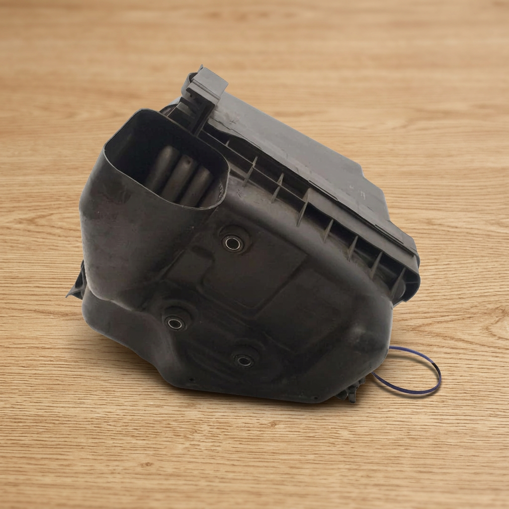 2010–2015 Scion xB 2.4L Air Intake Cleaner Filter Box 2AZFE Engine OEM - Image 4