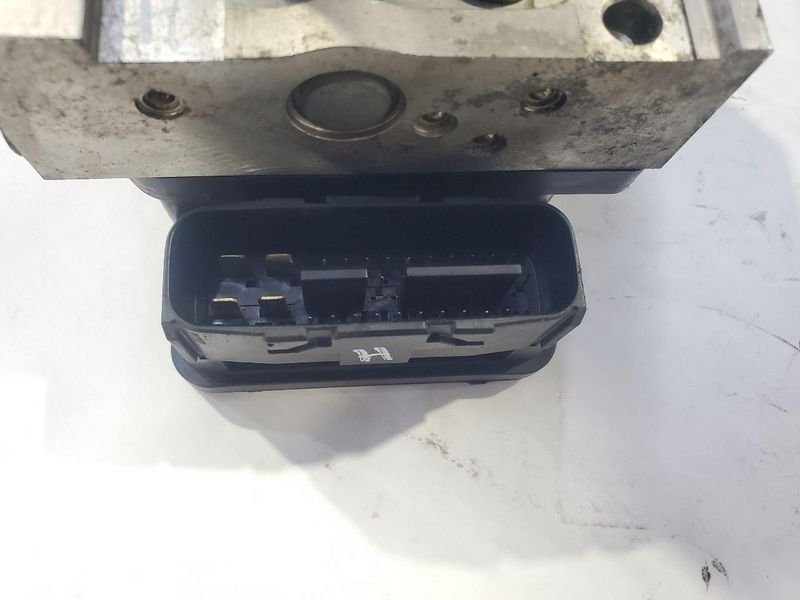 2008-2010 Honda Accord Sdn 2.4L ABS Anti-Lock Brake Pump Module Assembly VSA Oem - Image 2