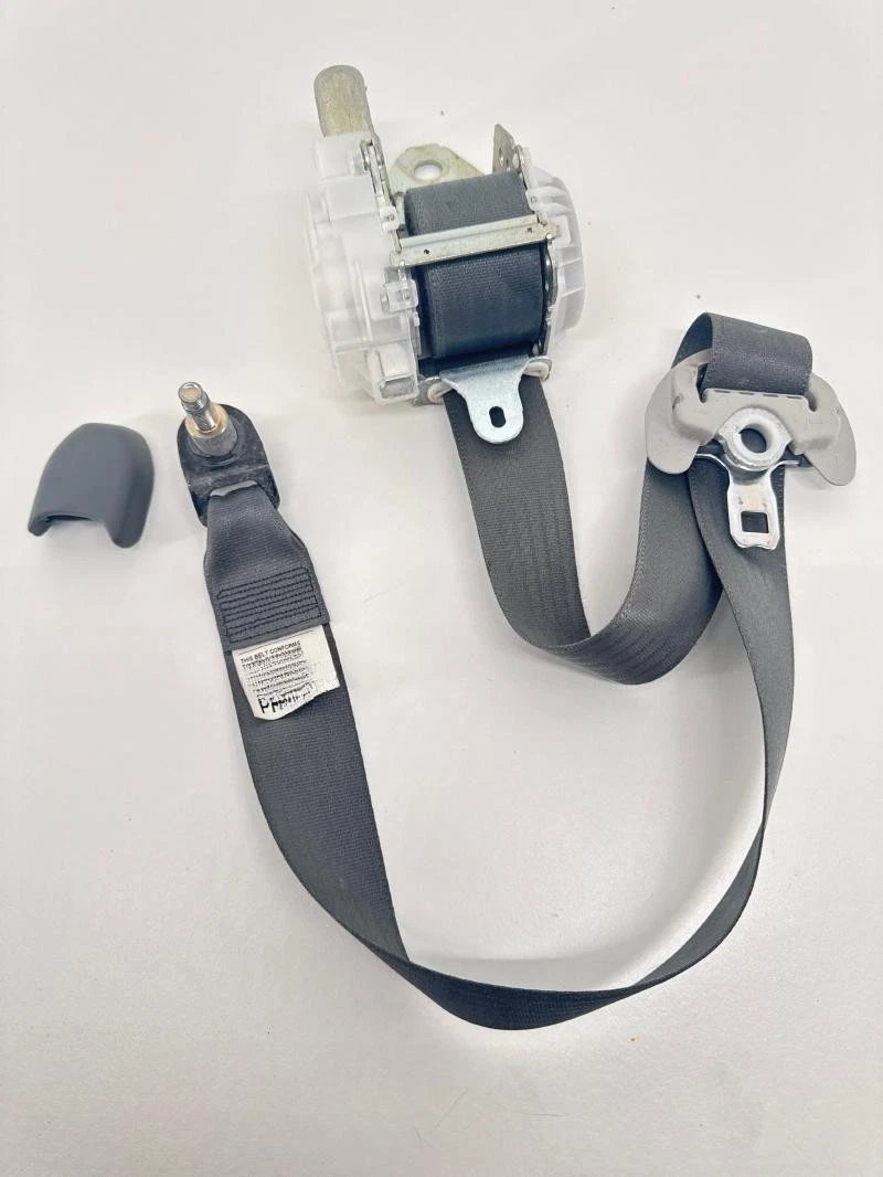 2011-2014 Toyota Sienna Left Driver Seat Belt Retractor 4 Cylinder Gray Oem
