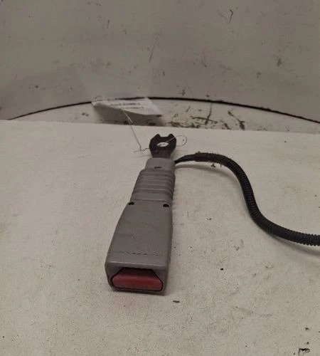 2006-2011 Hyundai Accent Sedan Front Left Driver Seat Belt Buckle Gray 4 Dr OEM - Image 2