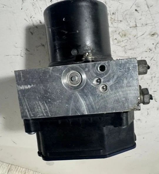 2011 Buick Lacrosse Regal ABS Anti-Lock Brake Pump Assembly W/ Opt AUA Oem 11 - Image 5